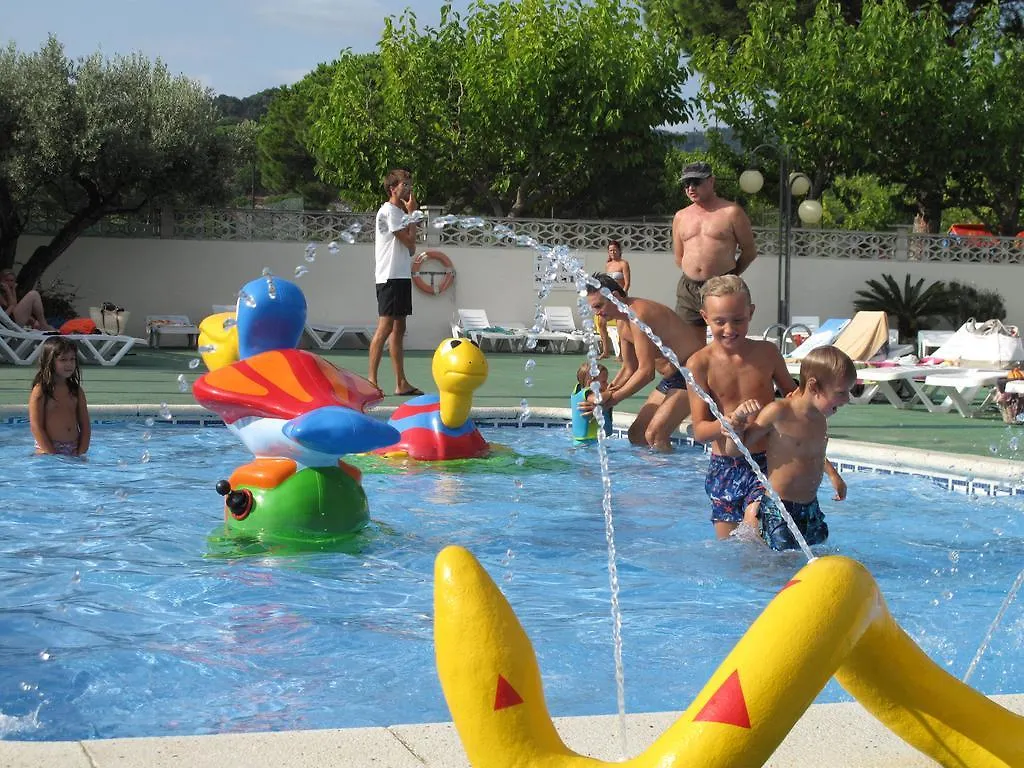 Camping Roca Grossa Calella Spain