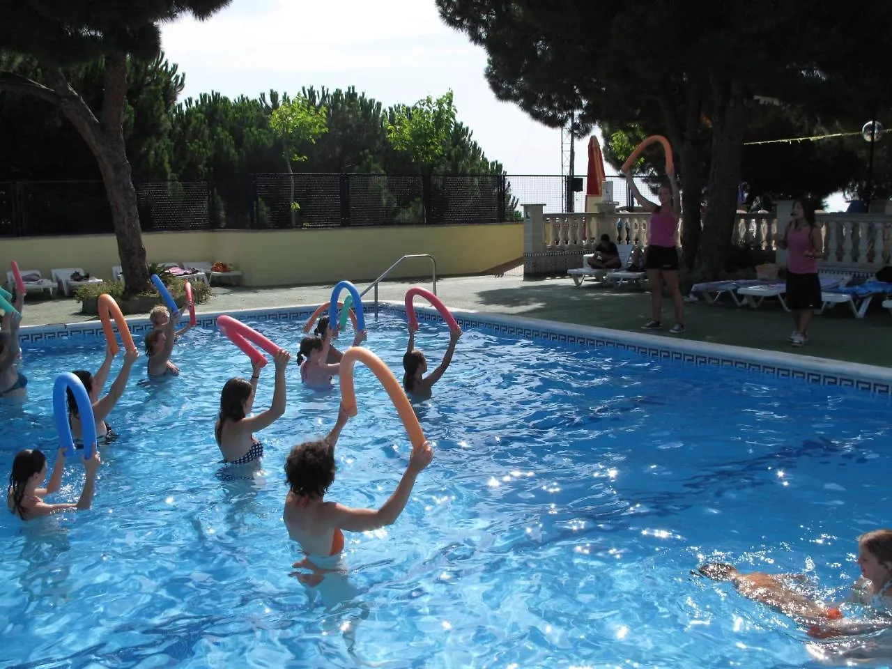 Camping Roca Grossa Calella Campsite